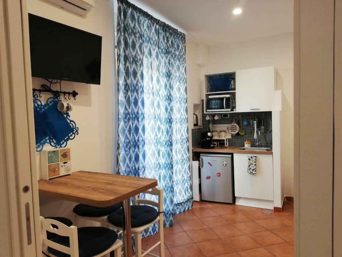 Il Posto Fisso Napoli Lägenhet Exteriör bild